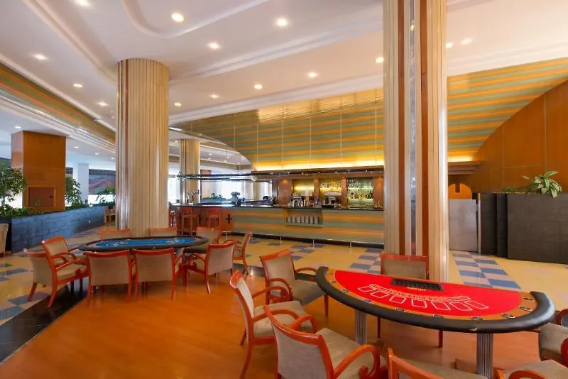 **** Hotel Iberostar Waves Bouganville Playa Costa Adeje  Spain